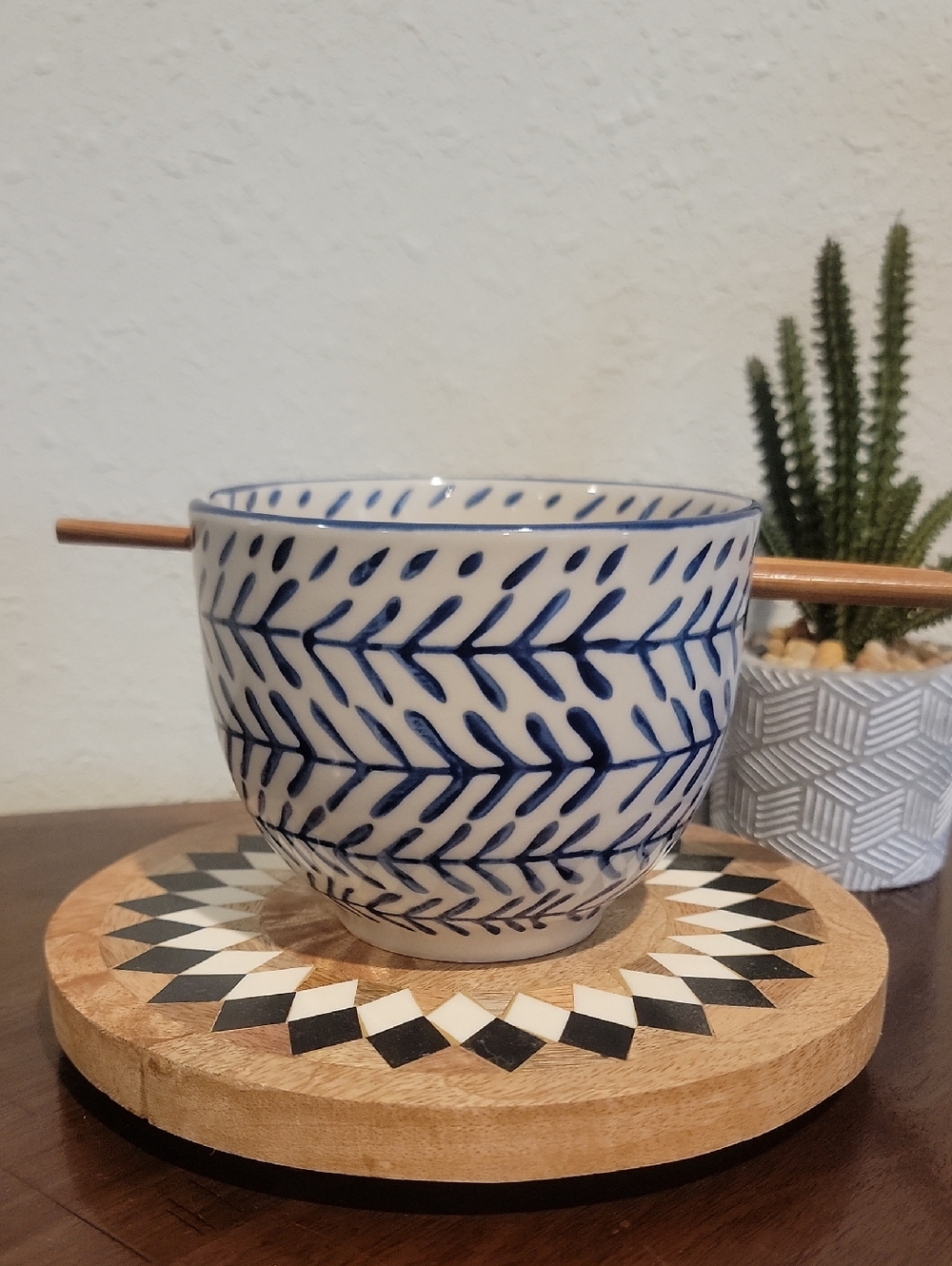 Home Essentials Blue and White Ceramic Rice Bowl with Leaf Motif